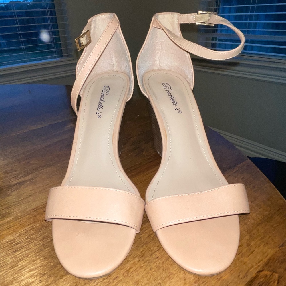 Nude wedge heels